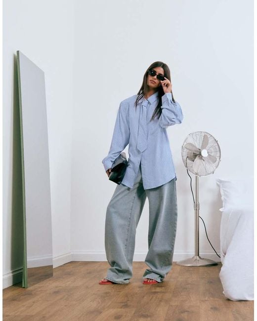 Lioness Blue Horseshoe Barrel Leg Jeans