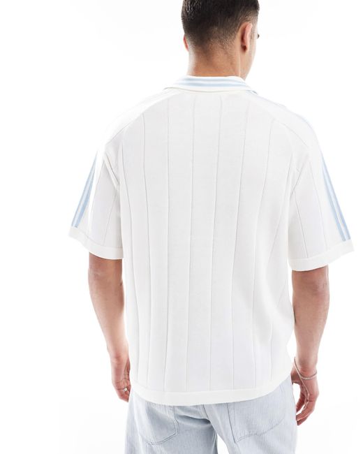 Bershka – gestricktes retro-polohemd in White für Herren