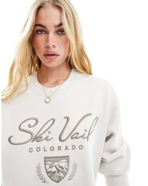 Abercrombie & Fitch White Colorado Ski Embroidered Sweatshirt