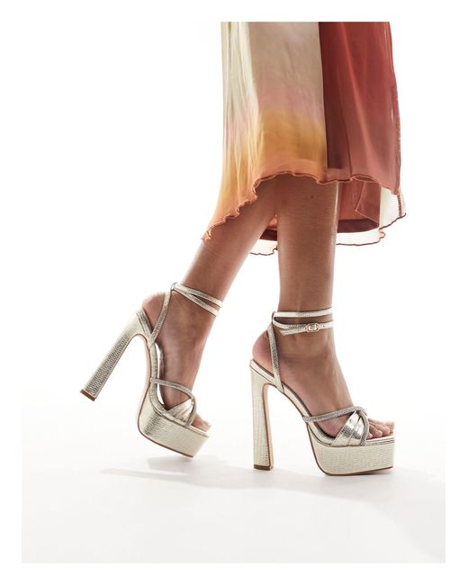 Simmi london - adelaide - sandali con tacco e plateau color di SIMMI in White