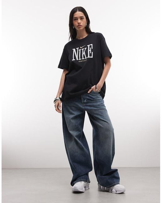 Nike Black Classic Oversized Graphic T-shirt