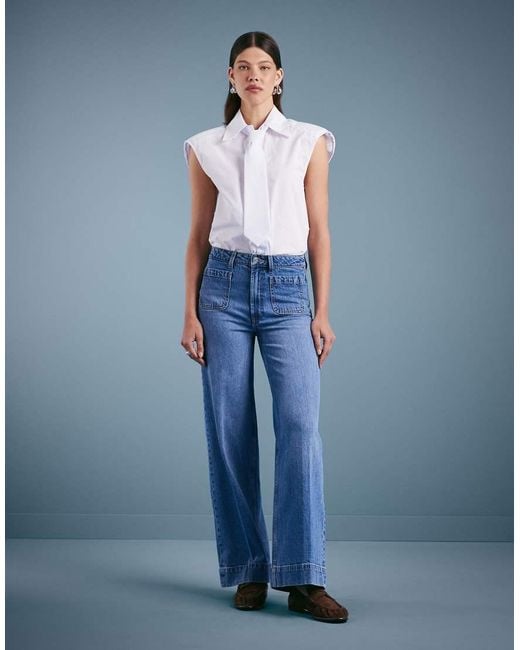 Jeans A Vita Alta Con Fondo Ampio Medio Con Tasche Sul Davanti di ASOS in Blue