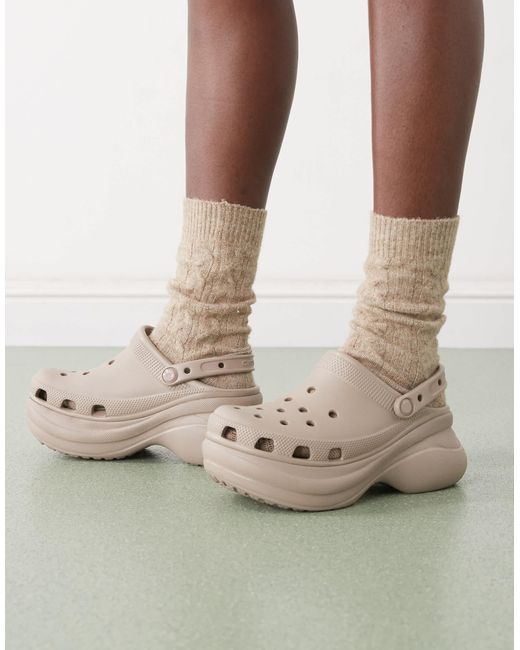 CROCSTM Natural – bae – clogs