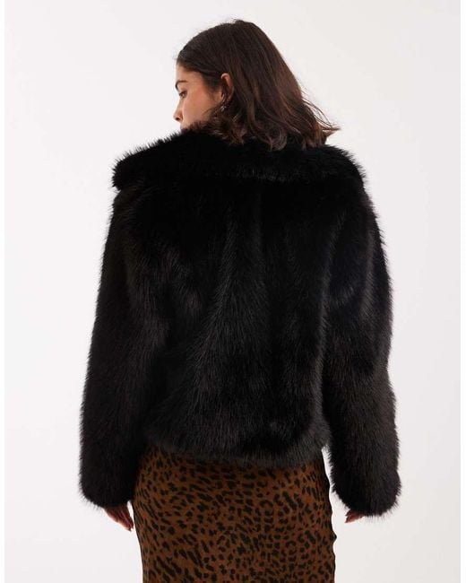 Giacca Corta di Miss Selfridge in Black