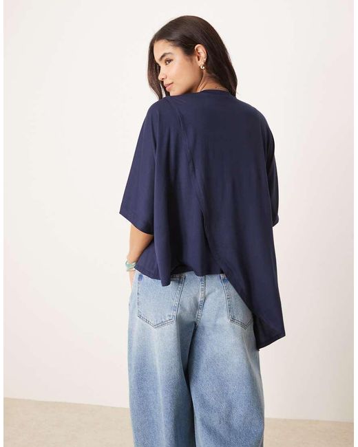 ASOS Oversized T-Shirt Met Gedrapeerde Zoom in het Blue