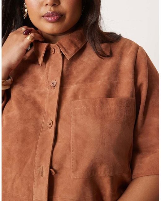 ASOS Curve in het Brown