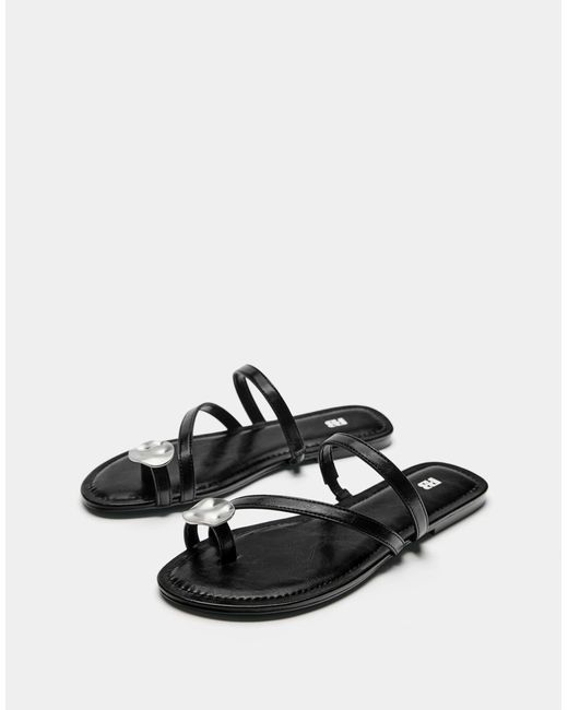Pull&Bear White – flache sandalen