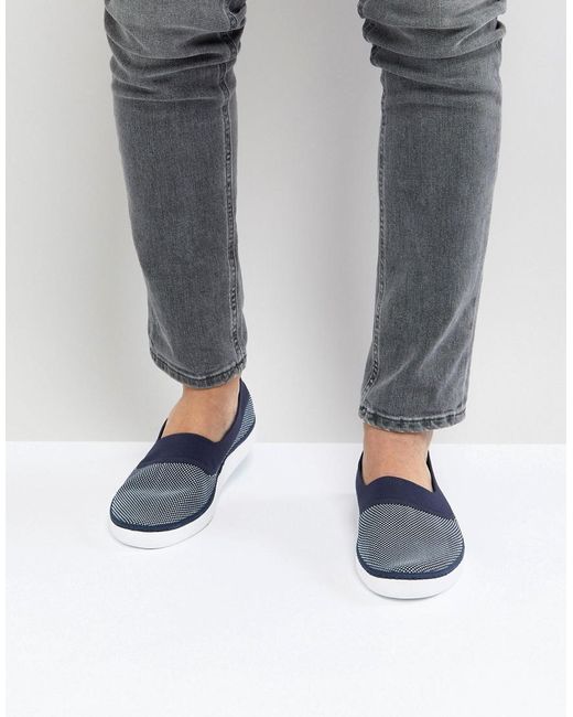 Zapatillas de lona sin cierres en azul marino L.Ydro de Lacoste de