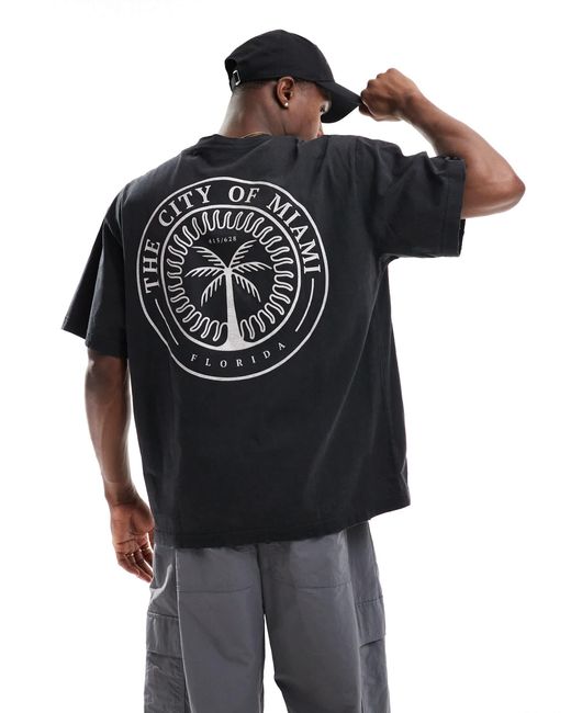Pull&Bear Black Miami Printed T-shirt for men