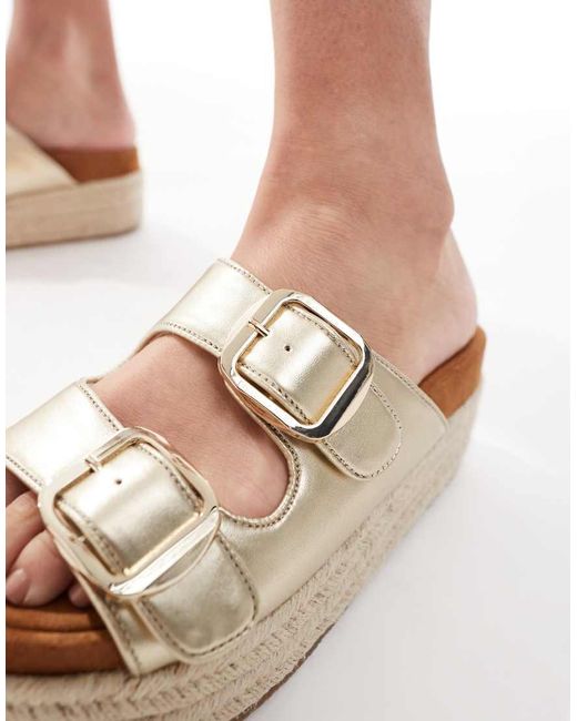 Trooper di ASOS in White
