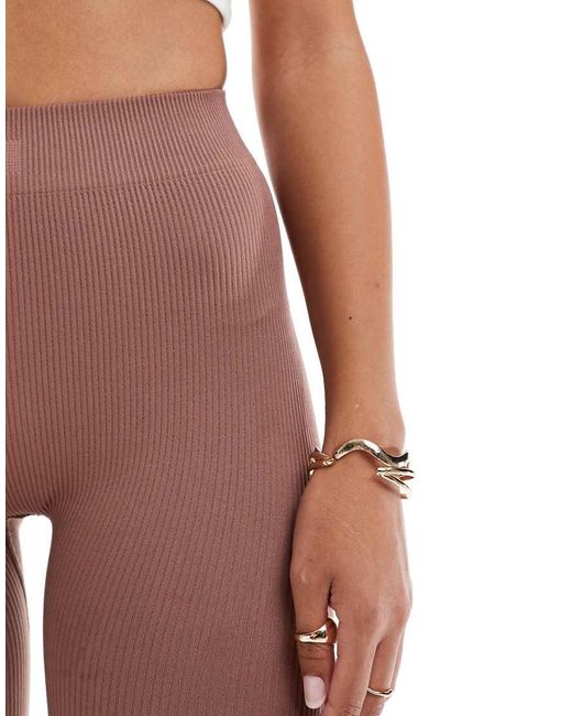 HERA White Ribbed Base Short