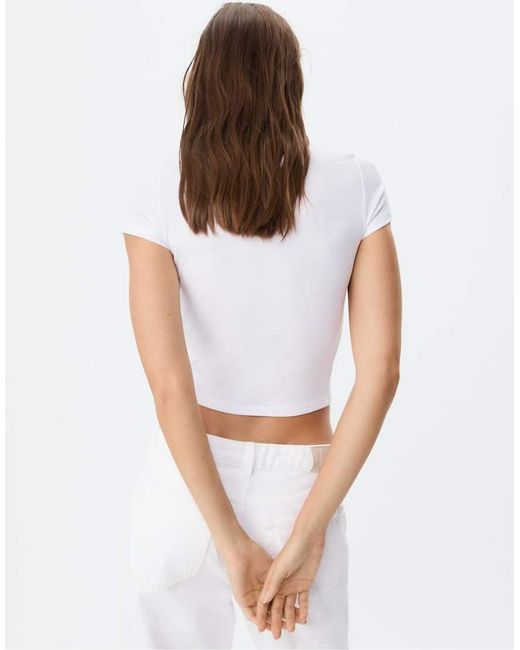 Stradivarius White Slim Fit Basic T-Shirt
