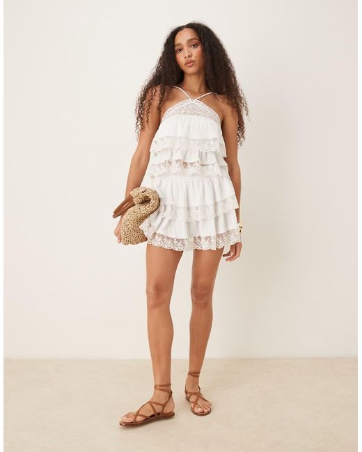 Minigonna A Ruota Bianca E Neutra Con Finiture di ASOS in Natural
