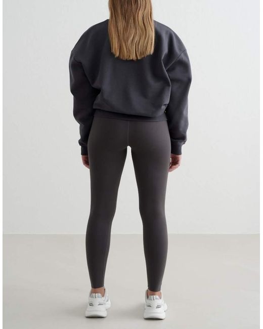 Aim'n Black Shadow Serif Sweatshirt
