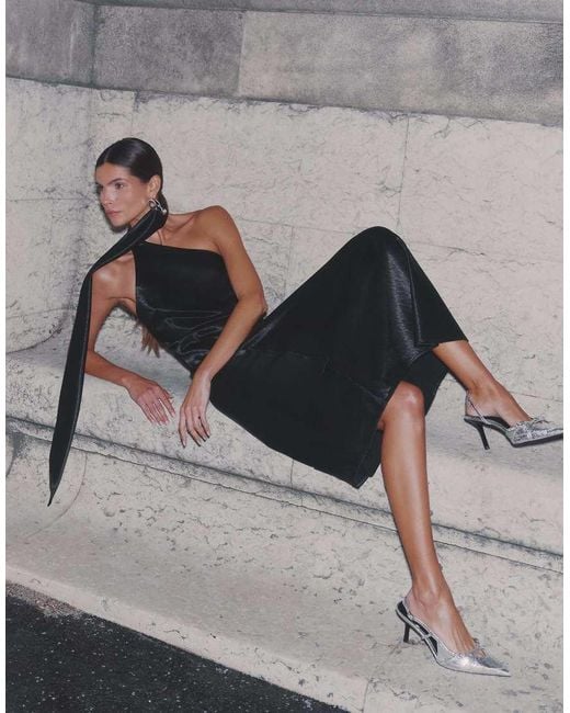 4th & Reckless Gray Satin One Shoulder Drape Scarf Detail Maxi Dress