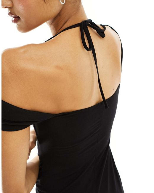 Robe mi longue dos nu froncee a encolure bardot et bretelles a nouer derriere la nuque ASOS en coloris Noir Lyst