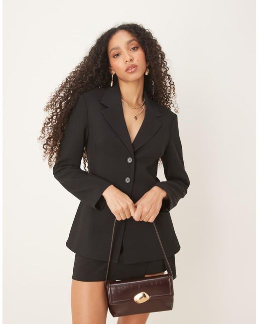 Gina Tricot Natural Fitted Blazer With Bold Shoulder