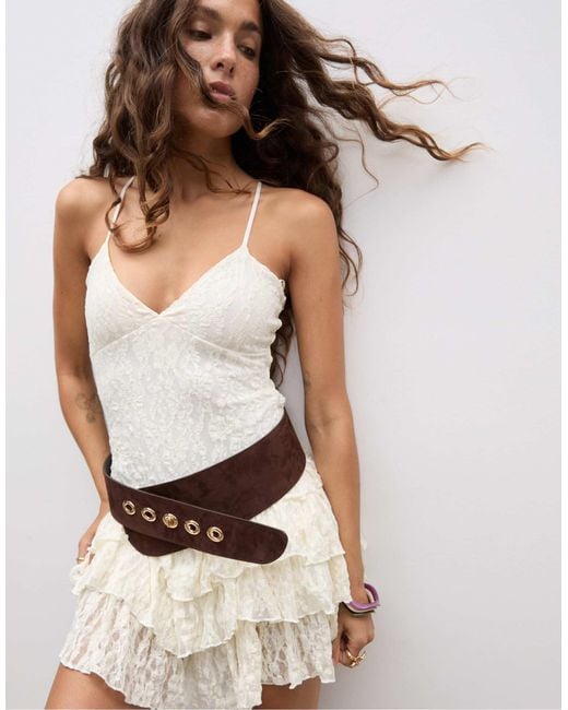 Stradivarius Natural – kurzes kleid aus spitze