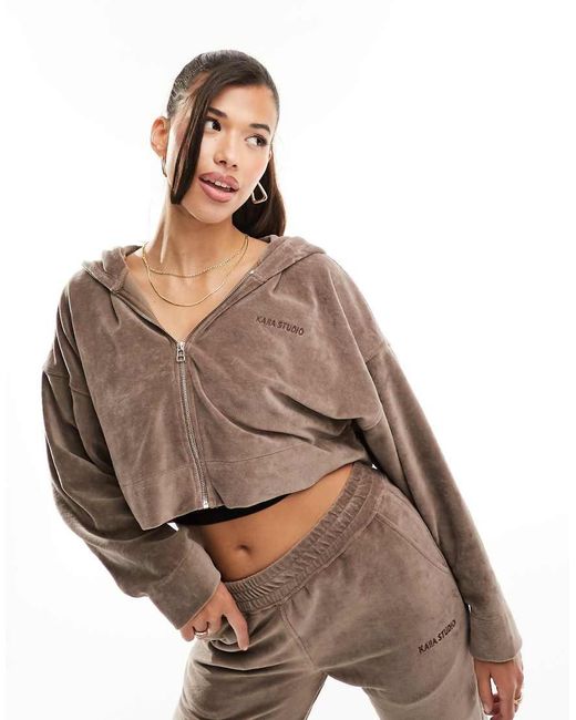 Studio di Kaiia in Brown