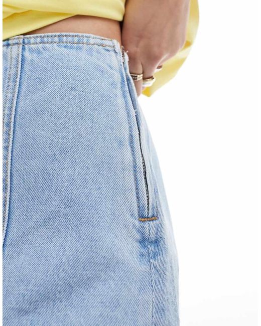Stradivarius Mini Denim Skort Met Gespleten Zoom in het Blue
