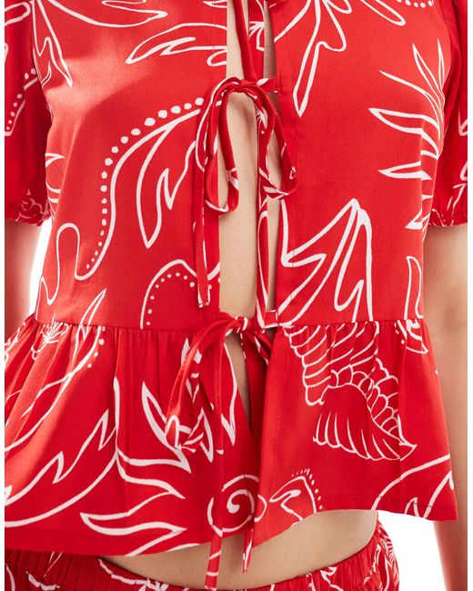 Wednesday's Girl Red – kurzärmlige bluse