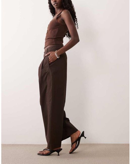 Nobody's Child Brown Artie Twill Pleat Barrel Leg Cropped Trousers