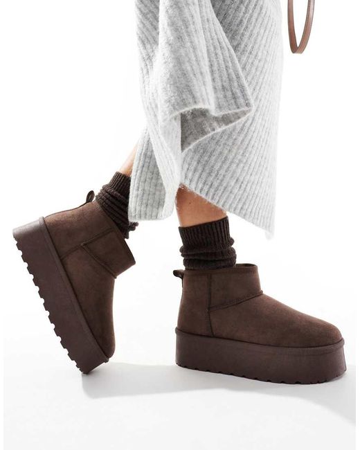 SEQWL Brown Mini Flatform Boots