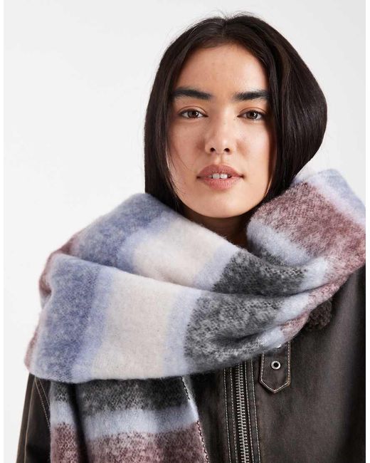 Sciarpa Ampia A Righe di New Look in Gray