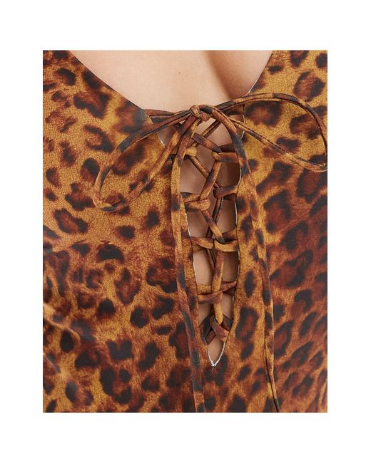 Reclaimed (vintage) Brown – vorn gebundener badeanzug mit leopardenmuster
