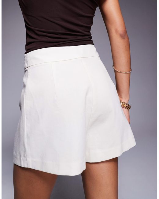 Short structuré en lin - écru River Island en coloris Gray