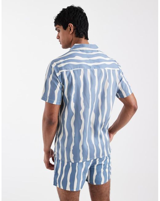 Aray Blue Wavy Stripe Beach Shirt for men