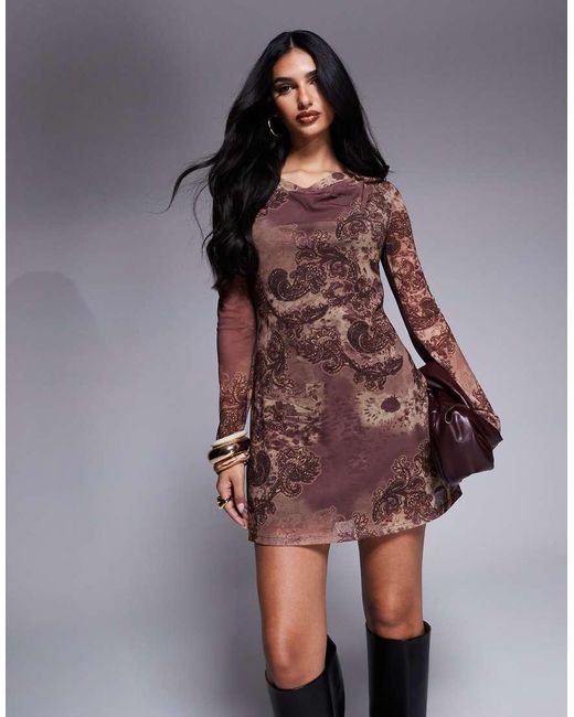 Vestito Corto Allacciato Sul Retro di ASOS in Brown