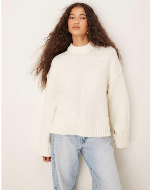 Gina Tricot White Relaxed Crew Neck Folded Sleeve Knitted Sweater