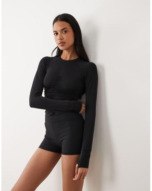 4505 Black Lightweight Active Ruched Front Long Sleeve Running Top