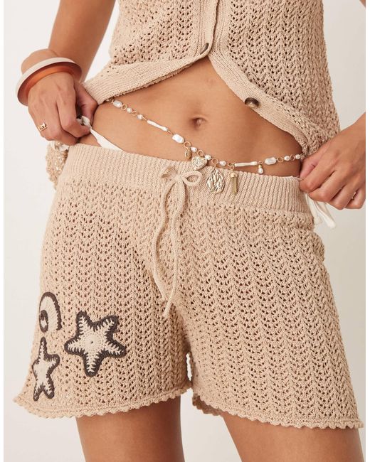 ASOS Natural – strick-shorts