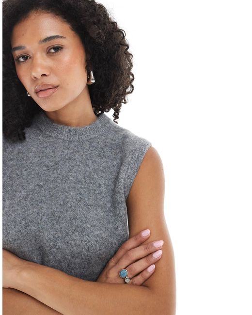 New Look Gray Knitted Tabard