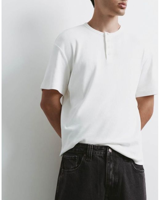 Pull&Bear White Standard Jeans for men