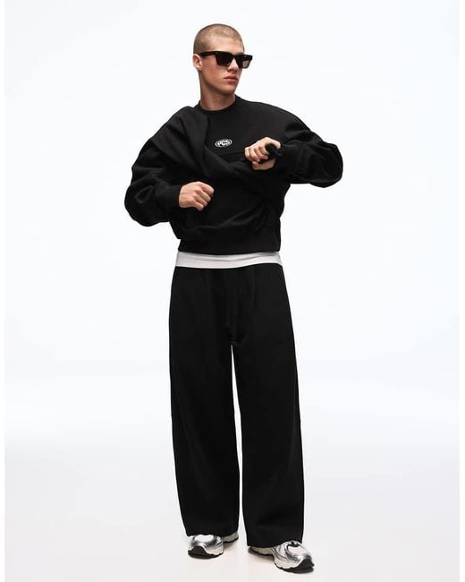 Bershka Black Boxy Crew Neck Sweatshirt for men