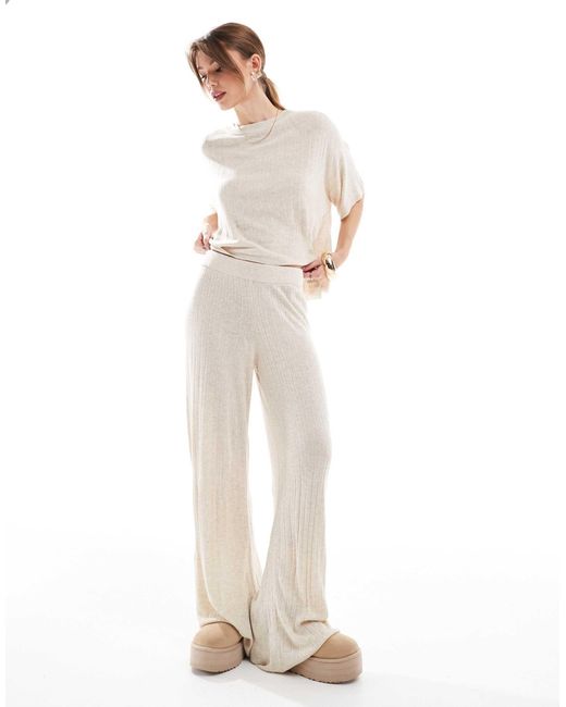 ONLY White – leichte strickhose