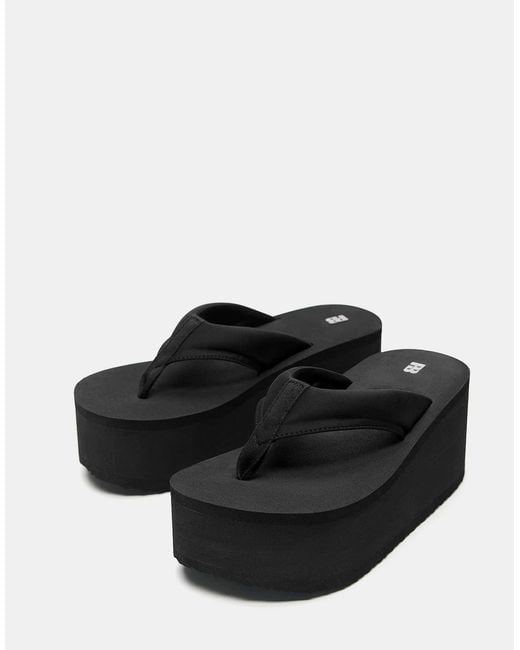 Pull&Bear Black – stehensteg-sandalen