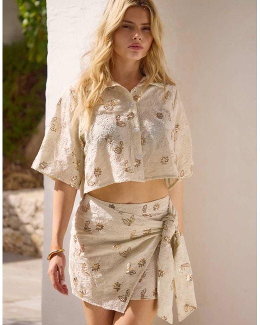 South Beach Gray Floral Sequin Embroidered Short Sleeve Shirt