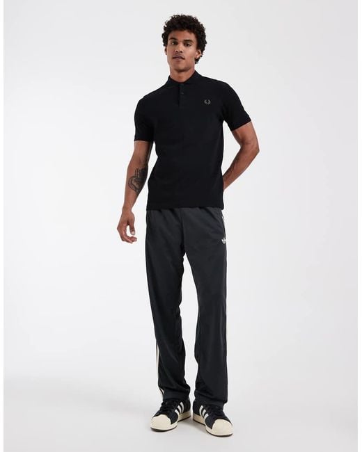 Fred Perry Black Short Sleeve Polo Shirt for men