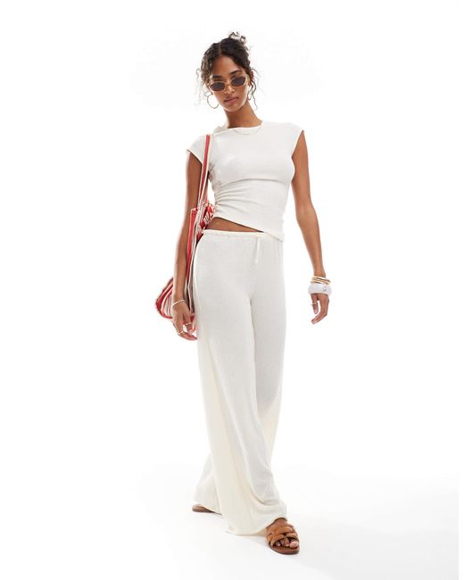 Pull&Bear White Textured Cap Sleeve Top Co-ord
