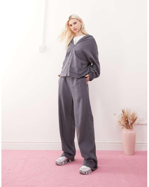 Felpa Squadrata Oversize Con Cappuccio Color Antracite di Collusion in Blue