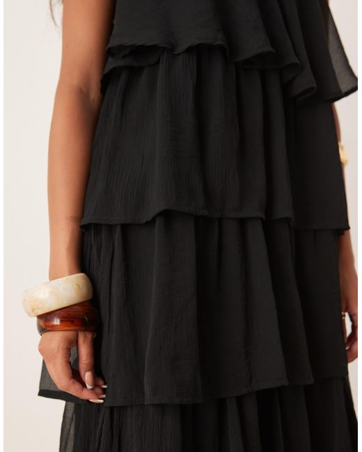 Vila Black – gerafftes camisole-maxikleid