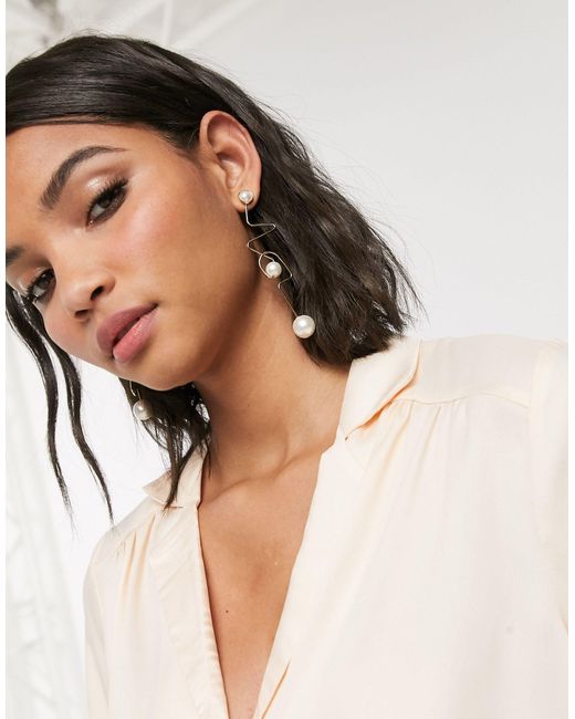 TOPSHOP Asymmetric Earrings With Pearls in White | Lyst