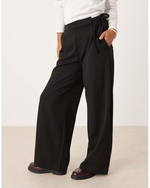 JDY Petite Black Tailored Wide Leg Trouser With Tie Detail
