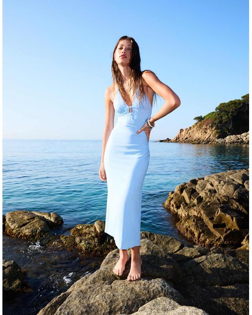 Robe mi-longue en lin mélangé avec dos nu et liens - clair Bershka en coloris Blue