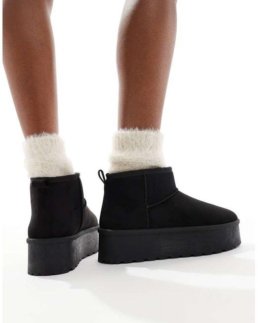 SEQWL Black Mini Flatform Boots