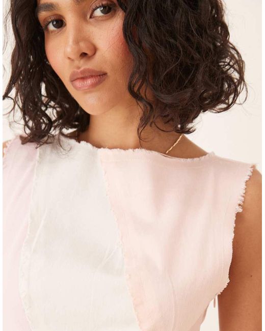 Vestido Midi Rosa De Corte Acampanado Con Diseño De Paneles En Contraste Y Bajos Sin Rematar De Tejido Efecto Denim De ASOS de color Pink